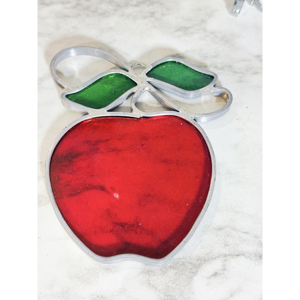 Red Apple Leaded Stained Art Glass Sun Catcher w/ Leaves 4" X 4" (A3178)
